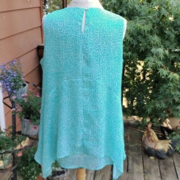 Fever Layered Top - Picture 3 of 10